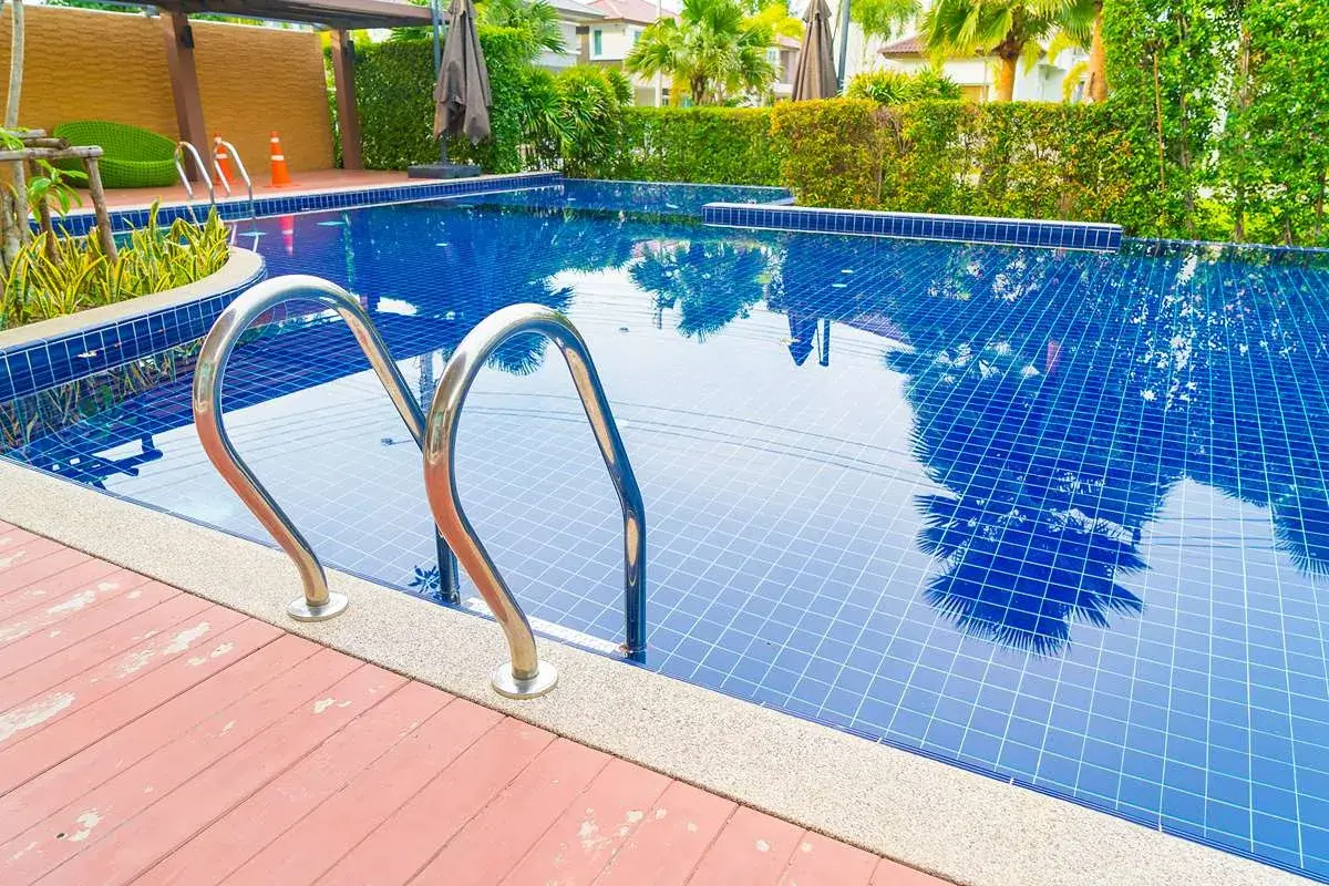 Pool Maintenance 
